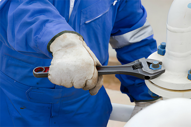 What are the benefits of choosing butweld pipe fittings for Dubai-based projects?